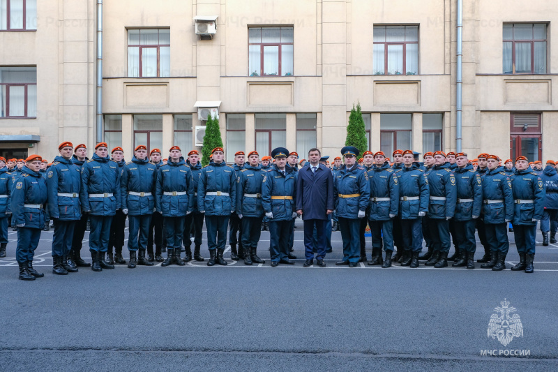 В Санкт-Петербургском университете ГПС МЧС России прошли мероприятия в честь 118-летия вуза