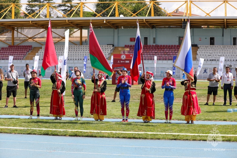 Женская сборная МЧС России стала чемпионом мира по пожарно-спасательному спорту