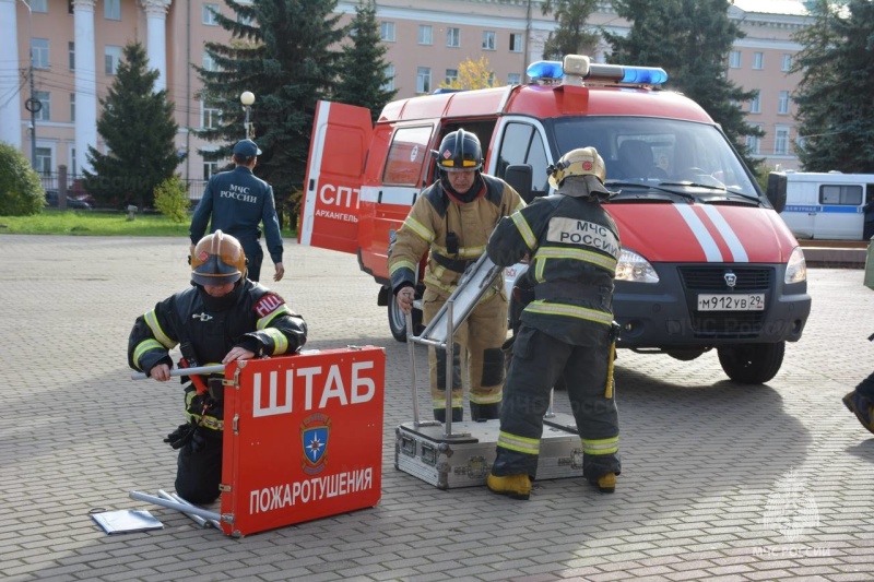 В Архангельском театре драмы имени М.В. Ломоносова прошло масштабное пожарно-тактическое учение