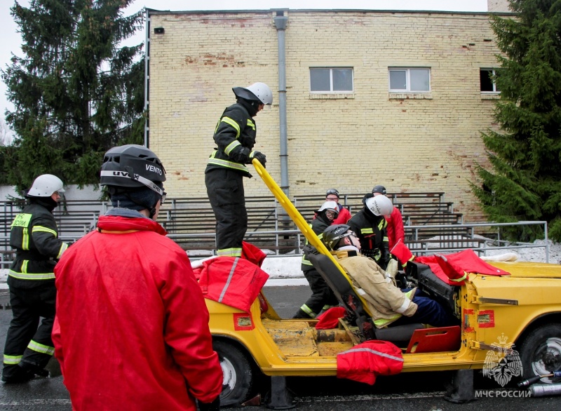 В Санкт-Петербурге прошли соревнования по ликвидации последствий аварий на автотранспорте