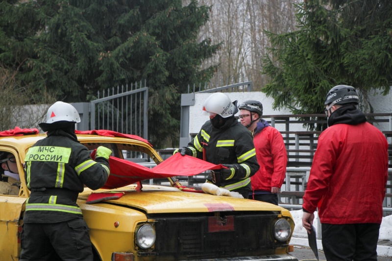 В Санкт-Петербурге прошли соревнования по ликвидации последствий аварий на автотранспорте