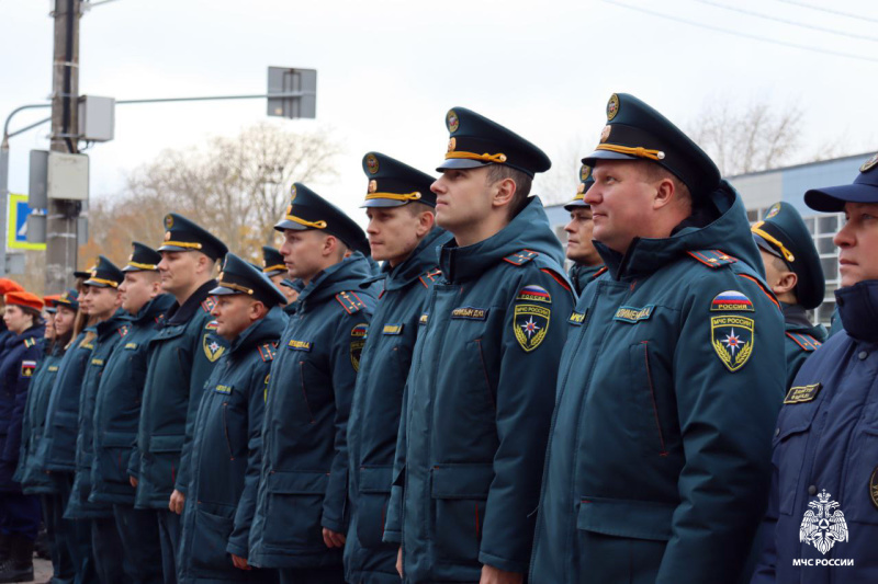 Пожарные муралы торжественно открыли в Череповце