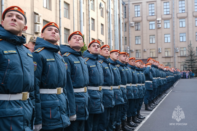 В Санкт-Петербургском университете ГПС МЧС России прошли мероприятия в честь 118-летия вуза